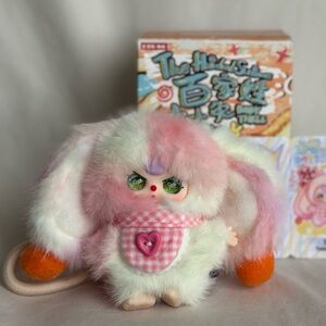 Baby Three The Hundred Surnames - Sweettcake